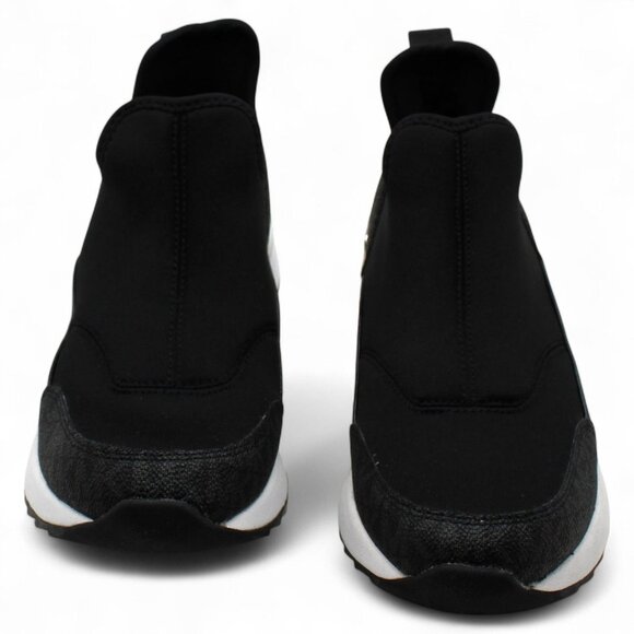 Michael Kors Black Fabric Round Toe Low Top Slip On Fashion Sneakers - Picture 2 of 8